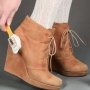 7 Cara Mengatasi Sepatu Suede Jika Terkena Air Agar Tetap Awet
