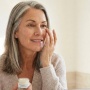 Bye-Bye Kerutan, 5 Rekomendasi Eye Cream Kolagen untuk Wanita Usia 50-an