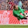 Siapa Matvei Safonov? The Next Lev Yashin, Kiper PSG yang Tepis 4 Penalti Pemain Flamengo