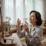 5 Parfum Lokal Terbaik Wanita Usia 50 Tahun Wangi Elegan, Kado Spesial Hari Ibu