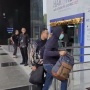 OTT KPK di Kalsel, Dua Orang Tiba di Gedung Merah Putih untuk Pemeriksaan Intensif