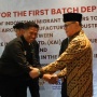 Menteri Mukhtarudin Lepas 12 Pekerja Migran Terampil, Transfer Teknologi untuk Indonesia Emas 2045