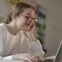 Langkah Mudah Menyambungkan Laptop ke Internet Lewat Ponsel, Simak Caranya