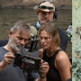 Preview Film Apex Rilis, Tampilkan Charlize Theron Beraksi di Alam Liar