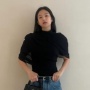 Ikonik dan Berkelas, 5 Inspirasi Mix and Match Celana Jeans ala Jennie BLACKPINK