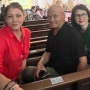 Kisah Toleransi di Keluarga Melanie Subono, Atur Jadwal Misa Demi Adrie Subono Salat Ashar