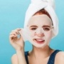4 Sheet Mask Alpha Arbutin, Solusi Praktis Bikin Kulit Cerah dan Lembap