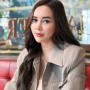 Deretan Cocoklogi Aura Kasih dan Ridwan Kamil, Dari Lukisan hingga Buket Bunga