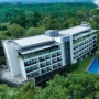 Liburan ke Anyer? Ini 5 Hotel Nyaman dengan View Pantai untuk Bersantai