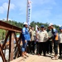 Mendagri Tito Dampingi Presiden Tinjau Progres Pembangunan Infrastruktur di Tapanuli Selatan