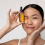 Face Oil Dipakai setelah Apa? Ini Urutan, Manfaat, dan Rekomendasi Produknya