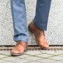 5 Rekomendasi Sepatu Multifungsi: Tampil Formal untuk Ngantor, Nyaman Dipakai Lari Kejar KRL