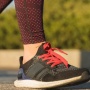 5 Sepatu Jalan Kaki untuk Usia 40 Tahun dengan Bantalan Empuk yang Nyaman