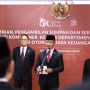 OJK Lantik 13 Pejabat Baru, Ini Daftar Namanya