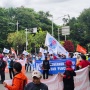Tuntut Kenaikan Upah 2026, Massa Buruh dari Jakarta dan Jabar Padati Kawasan Monas