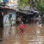 Kisah Warga Cilandak Timur Hadapi Banjir di Balik Tanggul Anyar