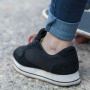 5 Pilihan Sepatu Slip On Anti Ribet untuk Gen Z yang Aktif, Desain Stylish!