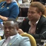 Interupsi di Sidang Paripurna DPD RI, Senator Paul Finsen: Orang Papua Butuh Sekolah dan RS