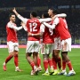 Arsenal Gendong Liga Inggris di Liga Champions