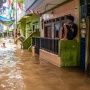 Jakarta Banjir Lagi: Cipinang Melayu Terendam 1,5 Meter, Warga Siaga Kiriman Air Hulu
