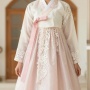 Baju Lebaran Hanbok ala Korea Jadi Tren 2026? Simak Panduan Model dan Warnanya