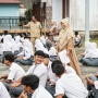 Wanti-wanti Komisi X DPR: Kebijakan Guru Non-ASN Jangan Lumpuhkan Pendidikan
