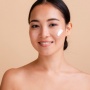 5 Day Cream Cegah Tanda Penuaan Usia 35 Tahun, Wajah Kenyal dan Bercahaya