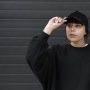 11 Kepribadian Orang yang Suka Warna Hitam, Edgy dan Penuh Wibawa?
