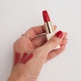 4 Lipstik Emina yang Cocok untuk Kulit Sawo Matang, dari Nude sampai Bold!