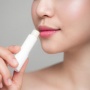 4 Lip Balm SPF 30 Terbaik, Bibir Lembap dan Terlindungi