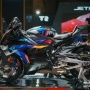 M 1000 RR Resmi Dirilis BMW, Motor WSBK Legal Jalan Raya Masuk IIMS 2026