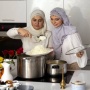 Pahala Menyiapkan Buka Puasa dan Sahur, Keutamaan Besar di Bulan Ramadan
