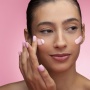 5 Rekomendasi CC Cream Pengganti Foundation untuk Makeup Natural Saat Lebaran