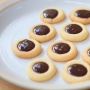 Cara Membuat Thumbprint Cookies Cokelat ala Devina Hermawan, Cocok untuk Suguhan Lebaran!