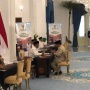 Sebelum Sidang Kabinet, Prabowo dan Menteri-menteri Bayar Zakat di Istana Negara
