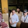 Sidak Pasar Rawasari, Mendag Busan Pastikan Harga Pangan Stabil Jelang Lebaran
