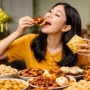 Waspada Makan Berlebihan Saat Lebaran: 5 Tips Cerdas Nikmati Opor Tanpa Gangguan Pencernaan!