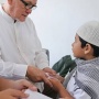 Bolehkah Orang Tua Menggunakan THR Lebaran Anak? Begini Hukumnya dalam Islam
