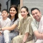 Lebaran ke Rumah Bobby Nasution, Raffi Ahmad dan Gigi Kembali Disentil Isu Liar Asal-usul Lily