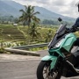 7 Motor Listrik yang Kuat Buat Boncengan dan Anti Macet di Tanjakan