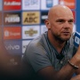 Kecewa Kalah dari Persib Bandung, Johnny Jansen: Bali United Seharusnya Menang