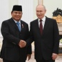Bertukar Cinderamata, Prabowo Subianto Beri Miniatur Candi Borobudur ke Vladimir Putin