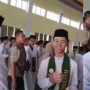 Viral Ayah Non-Muslim Bangga Melihat Putranya Jadi Penghafal Al-Quran, Momen Cium Tangan Penuh Haru