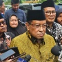 Komut KAI Singgung Ulah Taksi Listrik Hijau dalam Kecelakaan Kereta di Stasiun Bekasi Timur