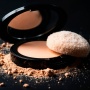 5 Bedak Two Way Cake Mengandung Jojoba Oil agar Wajah Tidak Kering, Makeup Lebih Awet