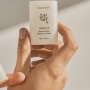 Lawan Minyak! 5 Sunscreen Stick Green Tea untuk Hasil Matte & Anti Iritasi