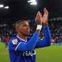 Ashley Young Resmi Pensiun, Akhiri Era Generasi Sir Alex Ferguson di Manchester United