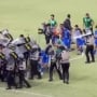 Suporter Persipura Rusuh, Momen Menegangkan Pemain Adhyaksa FC Dilempari Botol