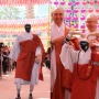 Era Baru Dimulai, Robot Rp234 Juta Disumpah Jadi Biksu Buddha