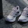 6 Rekomendasi Sepatu Lari Adidas Paling Murah untuk Wanita, Semua di Bawah Rp700 Ribu